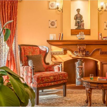 ポーボリム Casa Amarela - Lux Portuguese 4Bhk In North Goaヴィラ エクステリア 写真