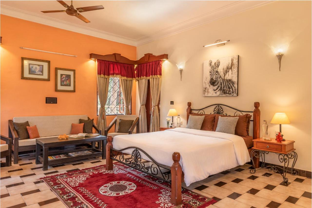 ポーボリム Casa Amarela - Lux Portuguese 4Bhk In North Goaヴィラ エクステリア 写真